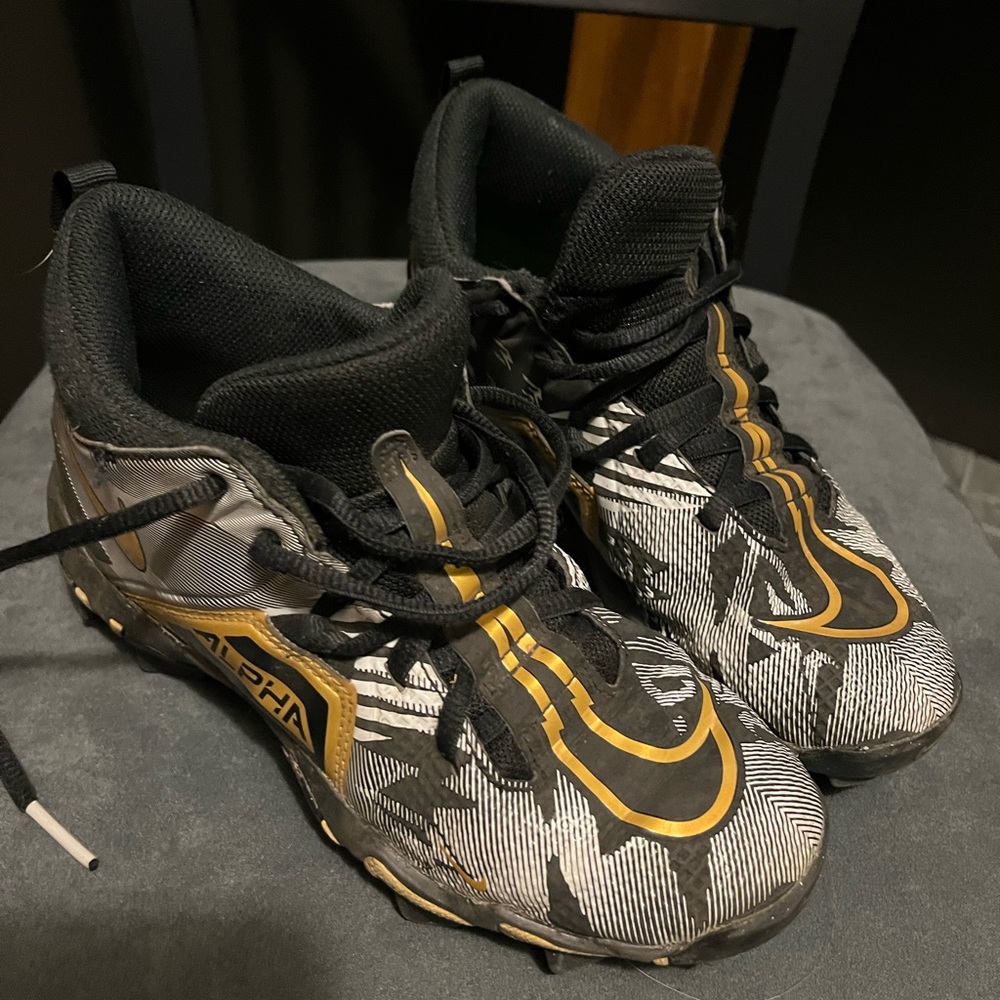 Nike kids cleats